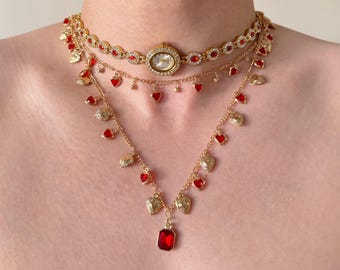 Vintage Red Heart Watch Choker Necklace Set,Layered Gold Necklace with Retro Watch, Ruby Heart Charm & Romantic Victorian Aesthetic
