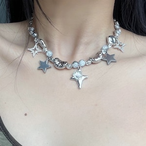 Sliver Star Necklace Y2K Futuristic Choker,Gothic Grunge Star Choker,Glass Bead Star Pendent Necklace,Star Jewelry,Punk CyberPunk Necklace