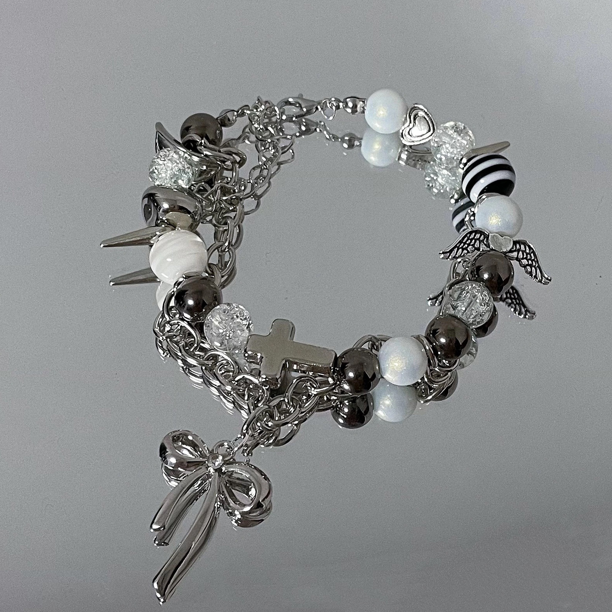 アクセサリー used cross ball chain bracelet SLV y2k used cross ball chain bracelet SLV y2k - メルカリ
