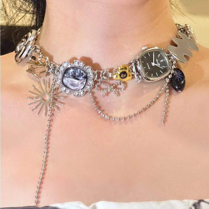 Punkklocka Chokerhalsband, Konstinspirerat Funky Klockhalsband Cyberpunk Y2K Grungehalsband, Nyckfullt Halsband, Trendigt Clutter Coolt Halsband bild 2