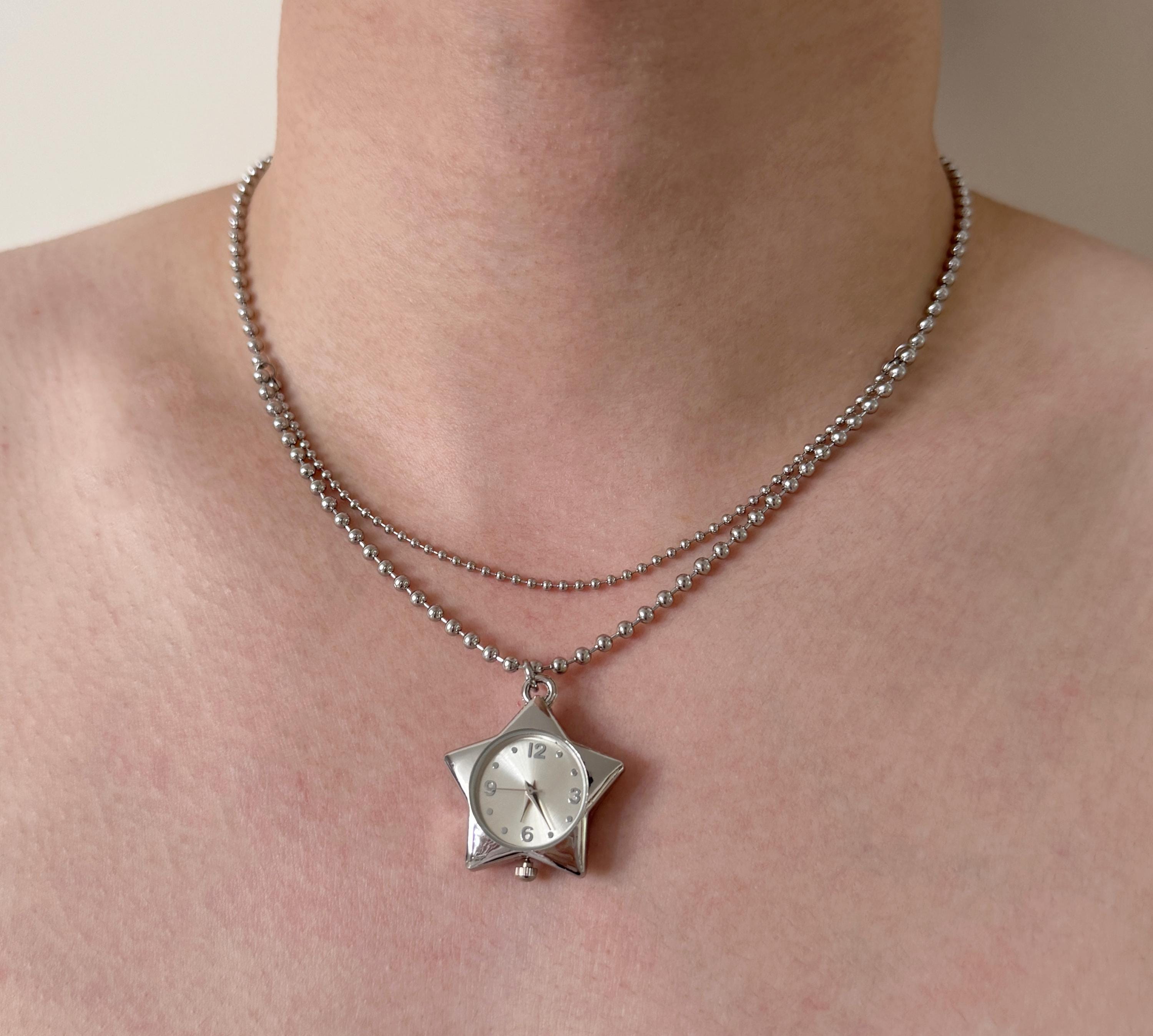 Vivienne westwood star necklace - Etsy 日本