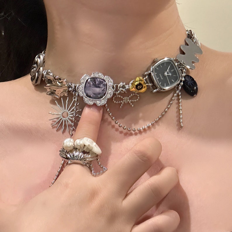 Punkklocka Chokerhalsband, Konstinspirerat Funky Klockhalsband Cyberpunk Y2K Grungehalsband, Nyckfullt Halsband, Trendigt Clutter Coolt Halsband Neckalce
