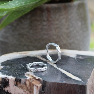 Twisted Aluminium Eternity Ring