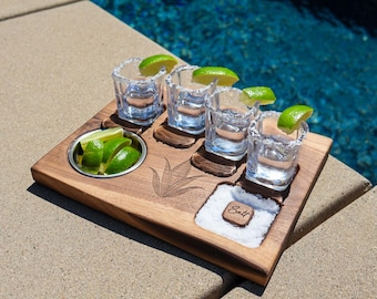 Tabla de tequila con tazón de acero inoxidable para lima y 4 vasos de chupito cuadrados premium incluidos, tabla de chupitos personalizada, tabla de tequila