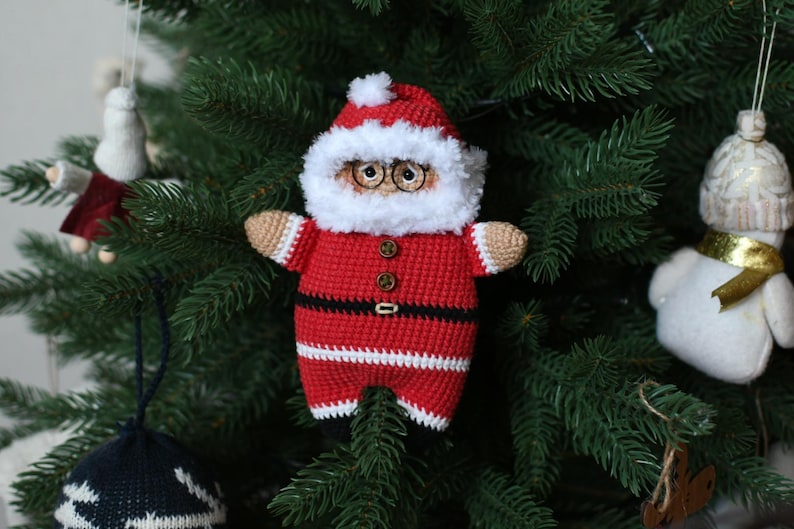 Santa Claus crochet pattern. Amigurumi Santa Claus pattern. PDF. English. Digital product image 3