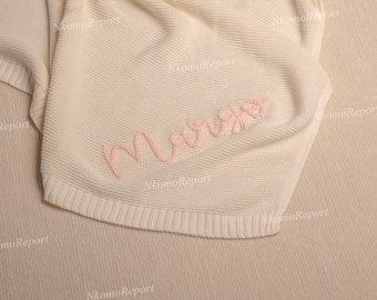 Hand-Embroidered Personalized Knit Baby Blanket: Custom Name Swaddle for Cozy Comfort - Ideal Gift for Baby Showers, Strollers, and Newborns