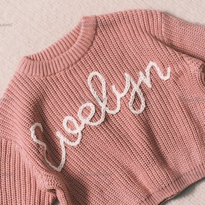 Custom Baby Sweater Adorned with Hand-Embroidered Name & Monogram A Cherished Gift from Aunt for Baby Girl-Christmas gift zdjęcie 5