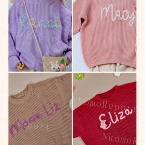 Pull personnalisé pour bébé avec nom et monogramme brodés à la main un cadeau précieux de tante pour une petite fille image 3