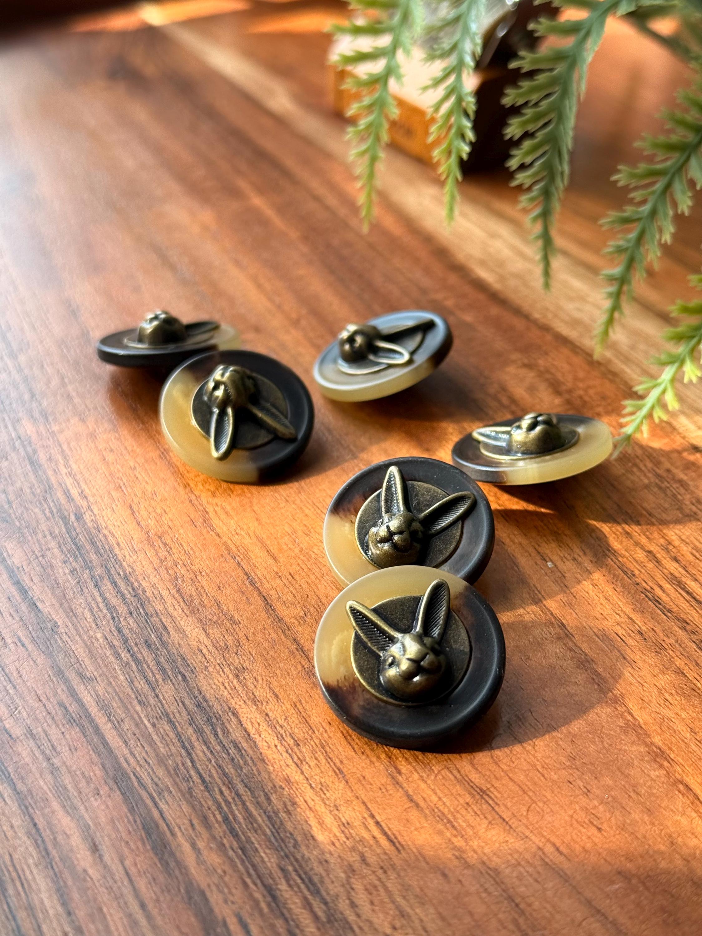 Vintage Style Rabbit Faux Horn Buttons, 18mm / 25mm Black or Ombré Rim ...
