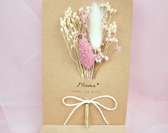 Trockenblumen Karte Muttertag "Mama" | A6 Kraftpapier Grußkarte
