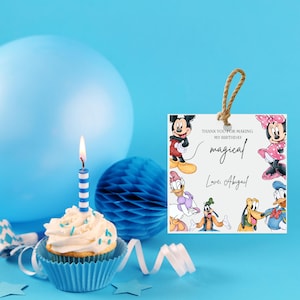 2.5 x 2.5 Digital Mickey und Gang Disney Geburtstagsgeschenk Tags 2,5 x 2,5 Party Canva Template Single Tag und Full Sheet Anpassbarer Download