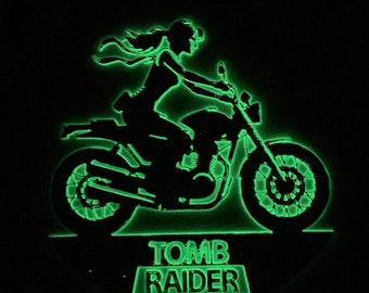 Lara Croft Tomb Raider Variante A 3D Gedruckte Glow in the dark Wall Art