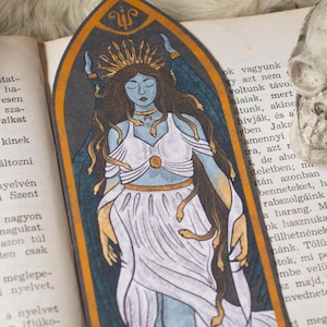 Illustrated Bookmark Medusa | Handmade Book Lover Gift | Dark Academia Bookmarks  | Greek Mythology | Perfect for Readers