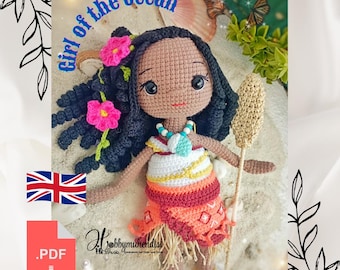 Vaiana-inspirerad Amigurumi-docka – Traditionell outfit med paddel och blomma, PDF-virkmönster