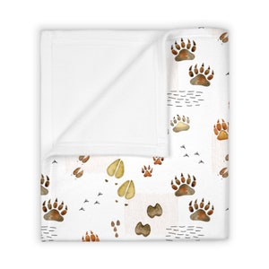 Animal Tracks Velveteen Plush Blanket, Forest Animals Throw Blanket for Baby Toddler Adult, Woodland Nursery Decor, Christmas Gifts for Kids