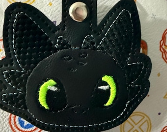 ヒックとドラゴン - キーチェーン - 2 つのオプション! - Etsy 日本