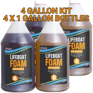 Pode incluir: Quatro garrafas de 3,78 litros de Lifeboat Foam. As garrafas t&ecirc;m tampas brancas e r&oacute;tulos com o texto "LIFEBOAT FOAM" em laranja. Os r&oacute;tulos tamb&eacute;m indicam "2lb Density" e "Closed Cell (Waterproof) Polyurethane Expanding Flotation Foam."
