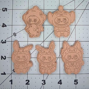 Labubu silicone mold palette