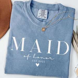 Maid of Honor Shirt, Wildflower Maid of Honor Shirt for Her, Bridesmaid Shirt, Bridal Gifts, Wedding Gift, Team Bride Matching Tshirt Gifts