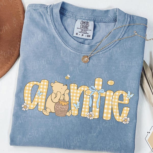 Cute Auntie Shirt, Promoted to Auntie Shirt, Comfort Colors Aunt Shirt
