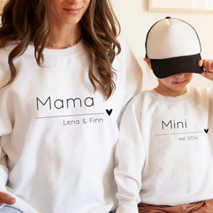 Mama Papa Mini Baby T-shirt personnalisé, tenue assortie pour lannée familiale Est, pull parents, bébé, tout-petit, pulls assortis image 3