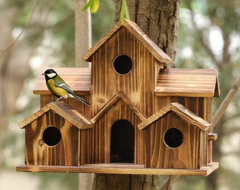 Beautiful Wooden Bird feeder Bird hotel