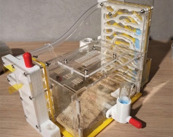 DIY Ant Farm Kit: 3D Printed Acrylic Ant City (11x15x21cm)