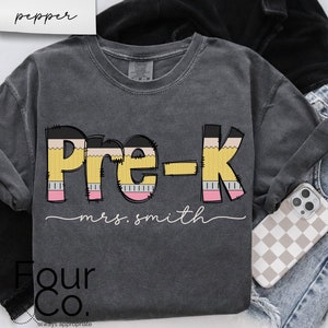 Camiseta personalizada para maestro de preescolar, camiseta con letra de lápiz, camiseta para maestro de preescolar, camiseta personalizada para maestro, camiseta personalizada para maestro