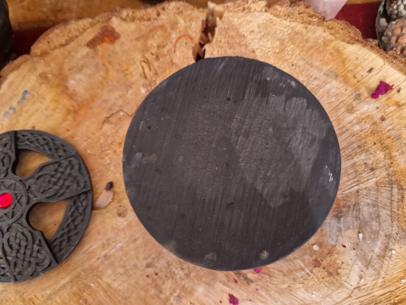 porte encens style gothique