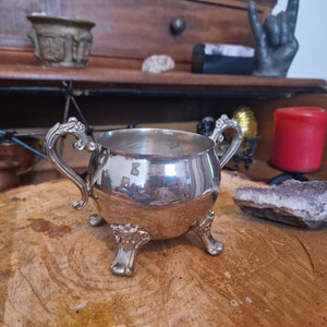 Electroplated silver plated witch cauldron, ritual cauldron, altar decoration, wiccans, witches, rituals, magic, curiosities