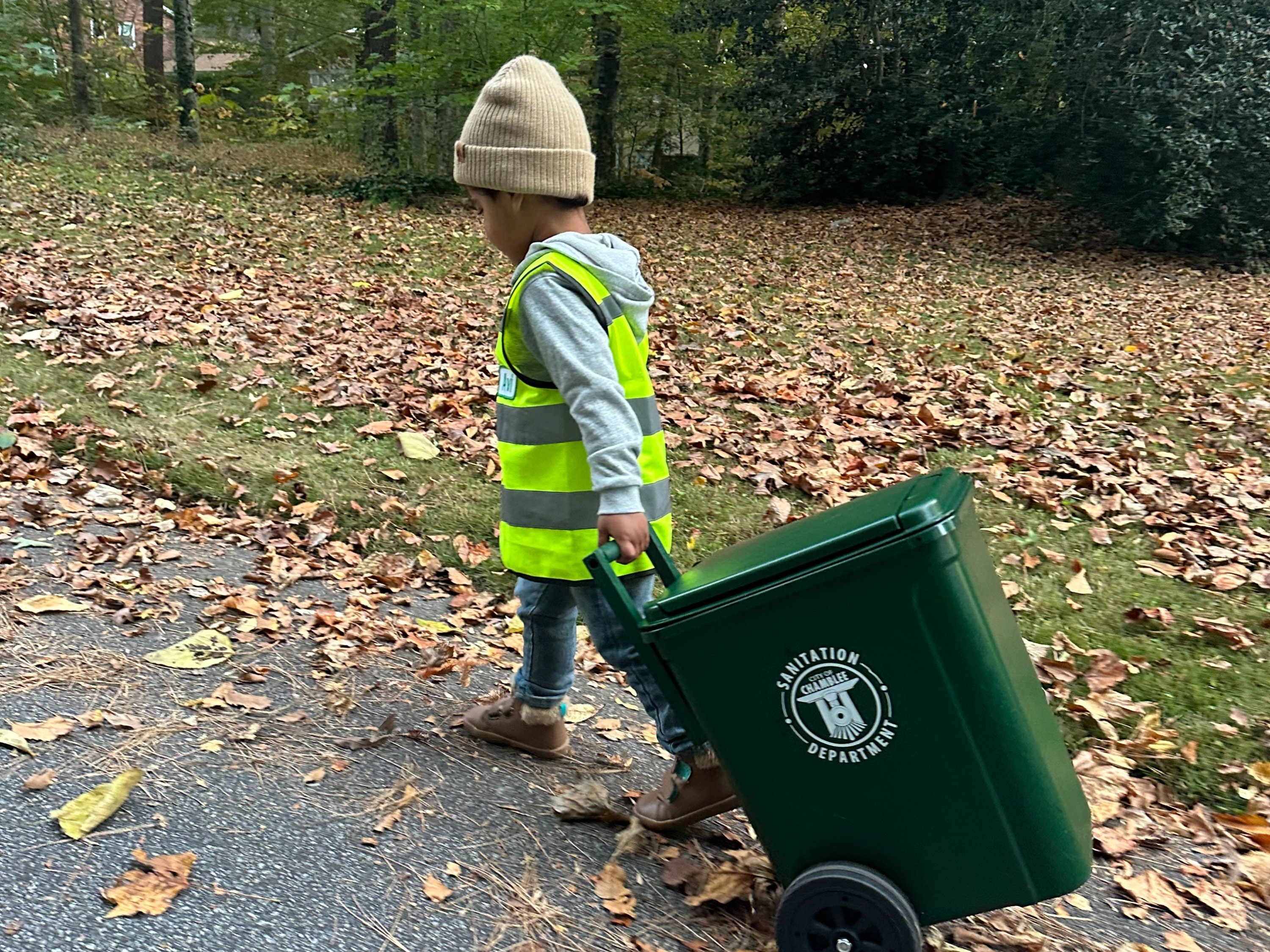 Mini Trash Can 