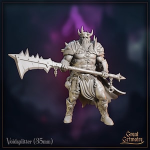 May include: A grey miniature warrior figure holding a large, spiked weapon. The figure is in armour with a horned helmet and skull details. The text "Voidsplitter (35mm)" is at the bottom of the image.