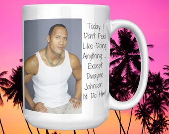 Taza de Dwayne Johnson: un regalo divertido para un fan de "The Rock"