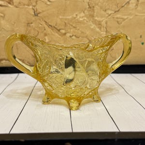 Vintage Indiana Glass Tiara Yellow Mist Sweet Pear Sugar set