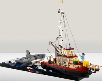 Lego JAWS - 21350 Angled Wall Mount