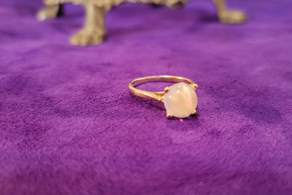 1980s Moonstone Sphere Solitaire Ring - image 1