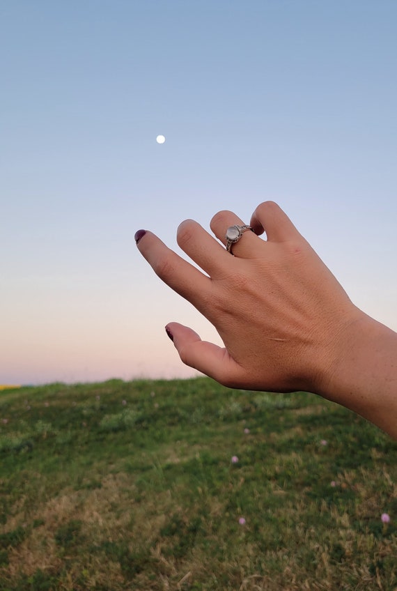 1980s Art Deco Style Moonstone Ring - image 1