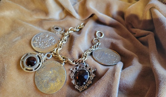 1950s Roman/Spanish/Greek Coin Charm Bracelet - image 8