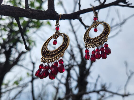 Middle Eastern Ruby Crystal Chandelier Earrings - image 4