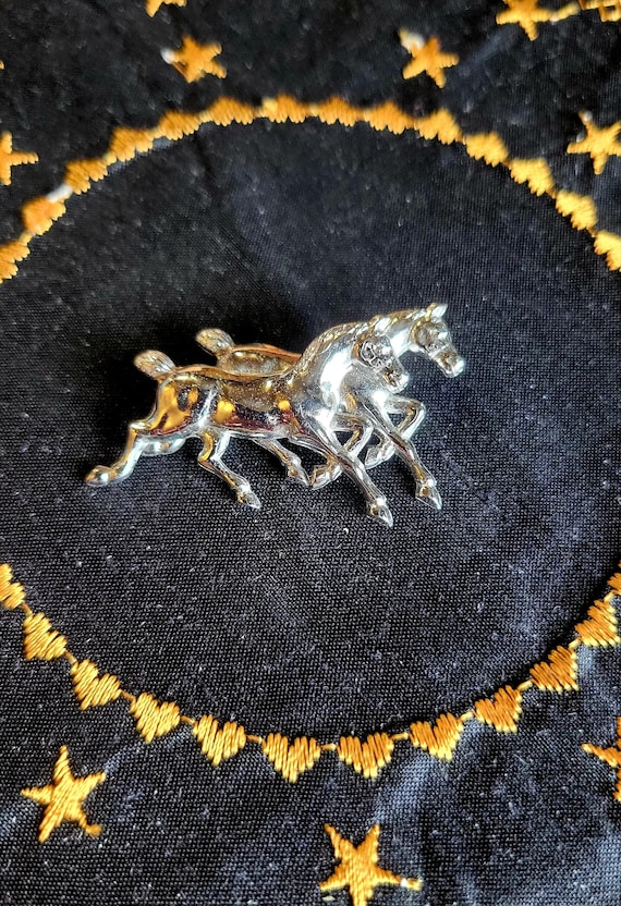1960s Racing Double Horse Sterling Broach