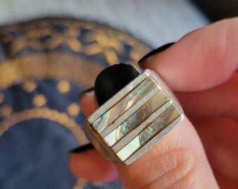 Anillo de nácar de los años 70