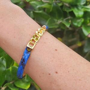 1980s Blue Python Chain Bangle Bracelet – Gold Tone Accent