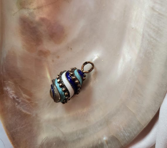 Multi-Blue Mood Egg circa 1980s - image 2