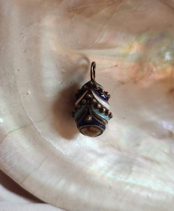 Multi-Blue Mood Egg circa 1980s - image 4