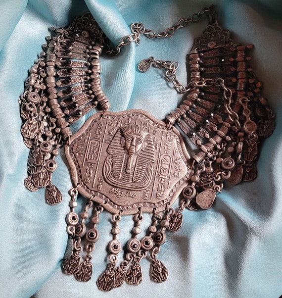 King tut chain deals