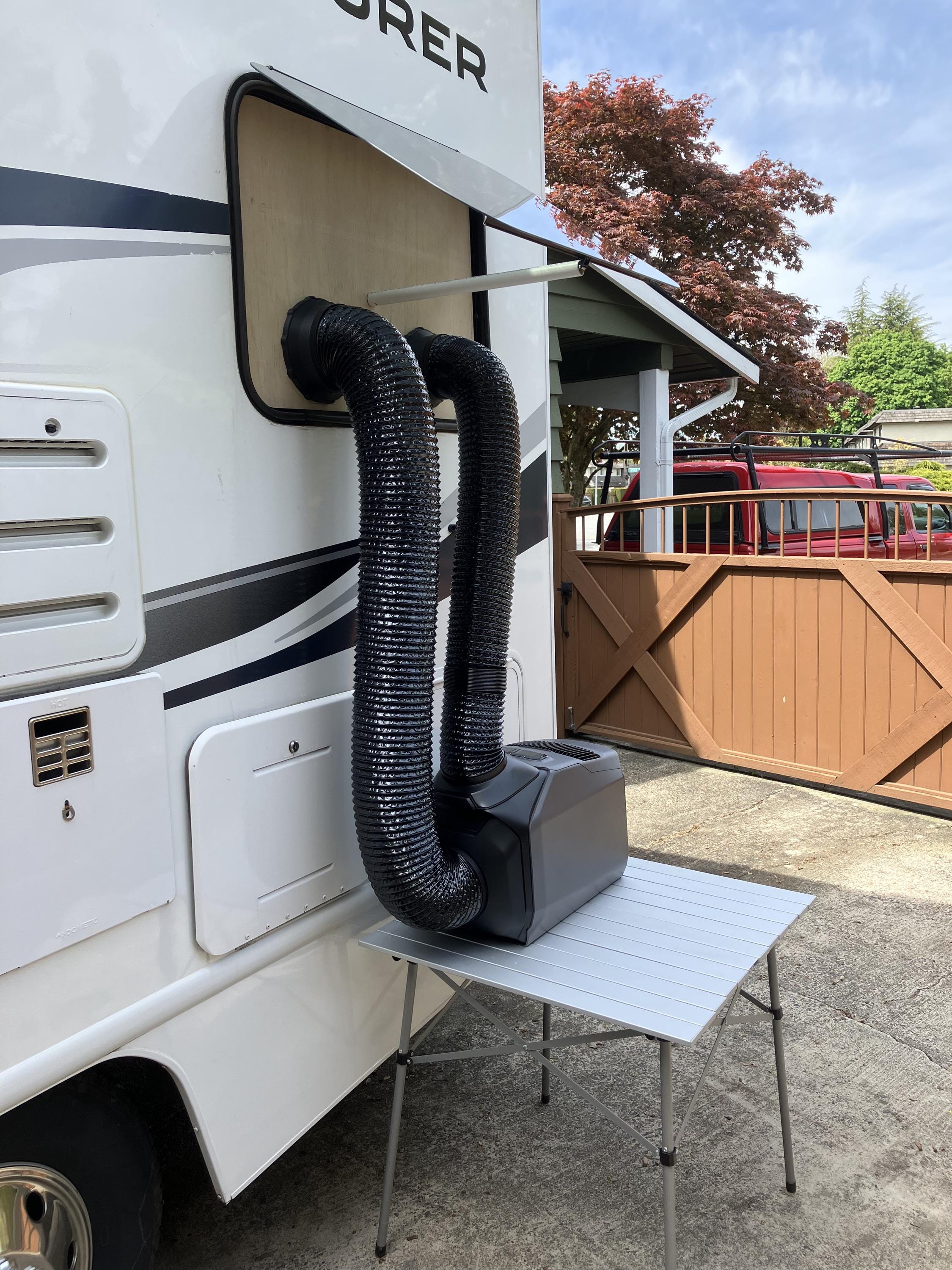 エコフロー wave2,3用ウィンドアタッチメント EcoFlow WAVE 2/Wave 3 Hose Adapter Kit For Wall, Window, Sunroof