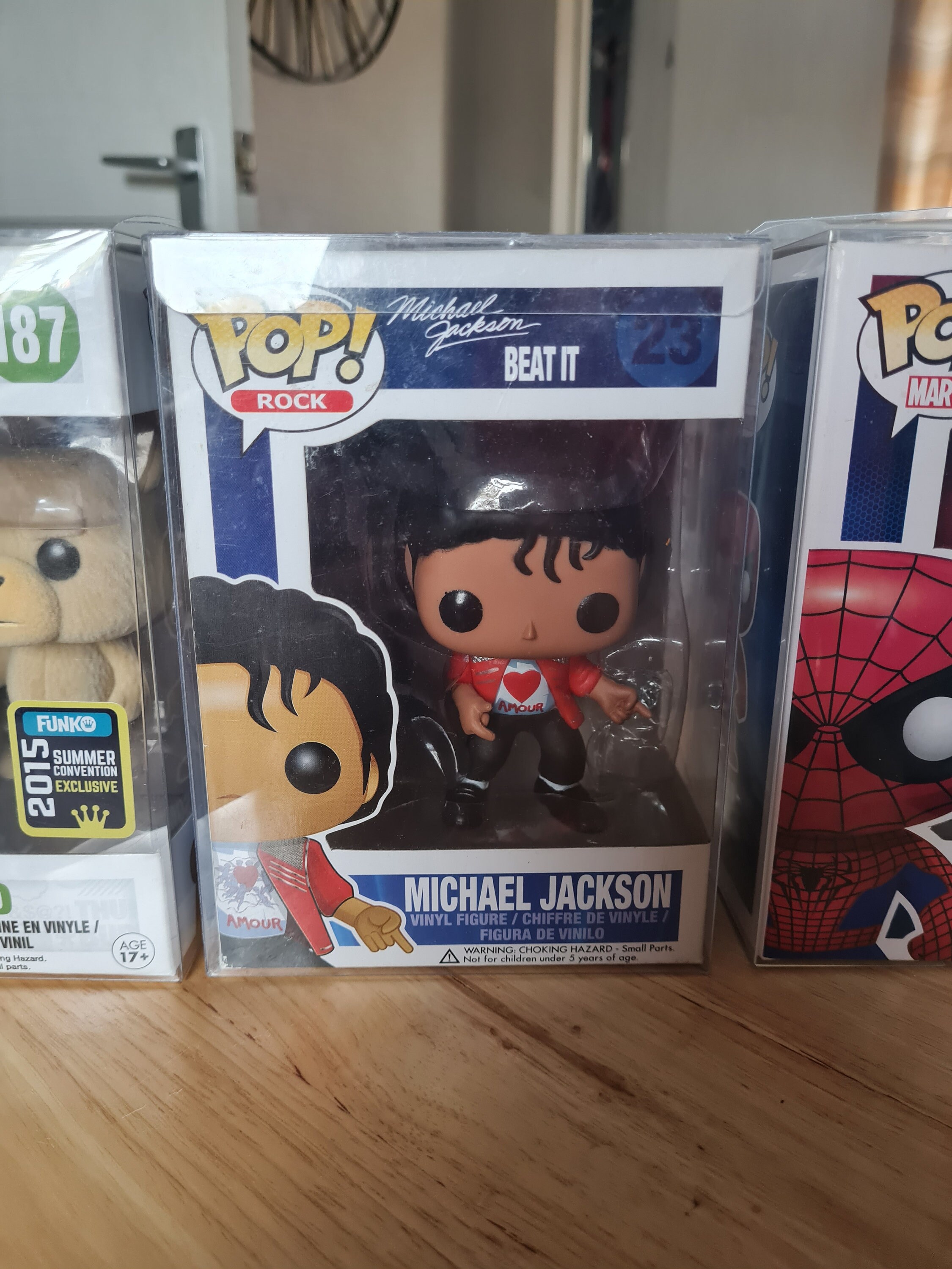 MICHAEL JACKSON #23 BEAT IT FUNKO POP w/ soft protector.