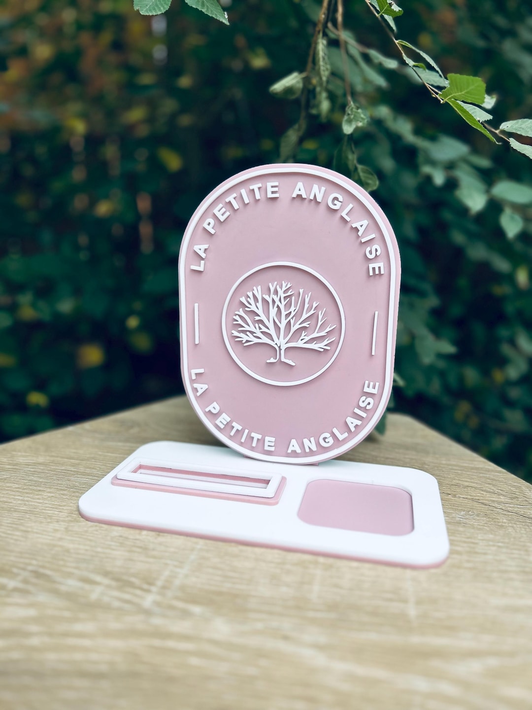 Oval Square Reader Stand With Card Holder SVG | Laser Cut Card Reader ...