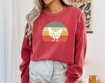 Chicken Sweatshirt, Women Chicken Shirt, Funny chicken shirt, Chicken Mom T-shirt, Farm Animal Tee Shirt, Easter Tee, Chicken Coop Tee