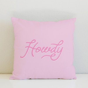 Pink Howdy Pillow Pink Cowgirl Dorm Room Decor Rodeo Theme Girl Room Decor Idea Western Dorm Room Bedding Pink Western Throw Pillow Cowgirl